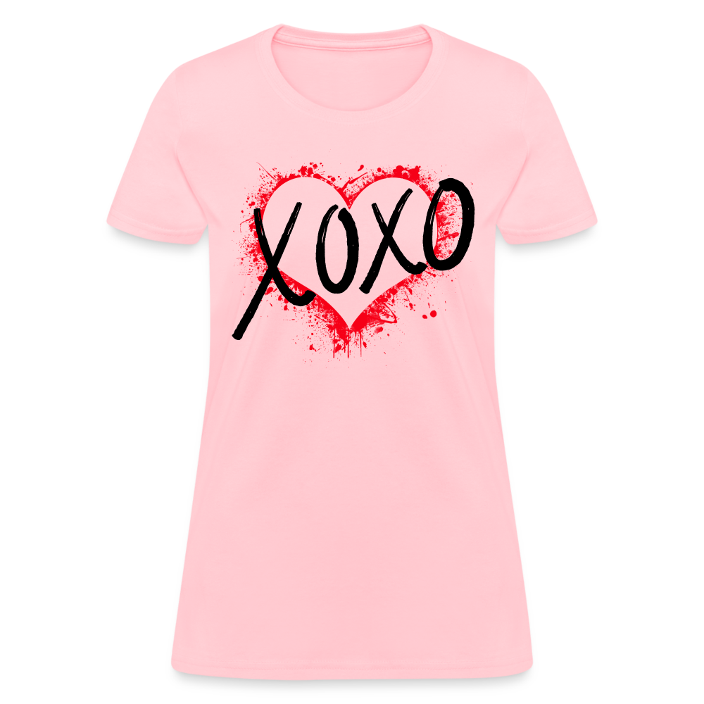 Women's XOXO Graphic Tee - Trendy & Comfortable - pink