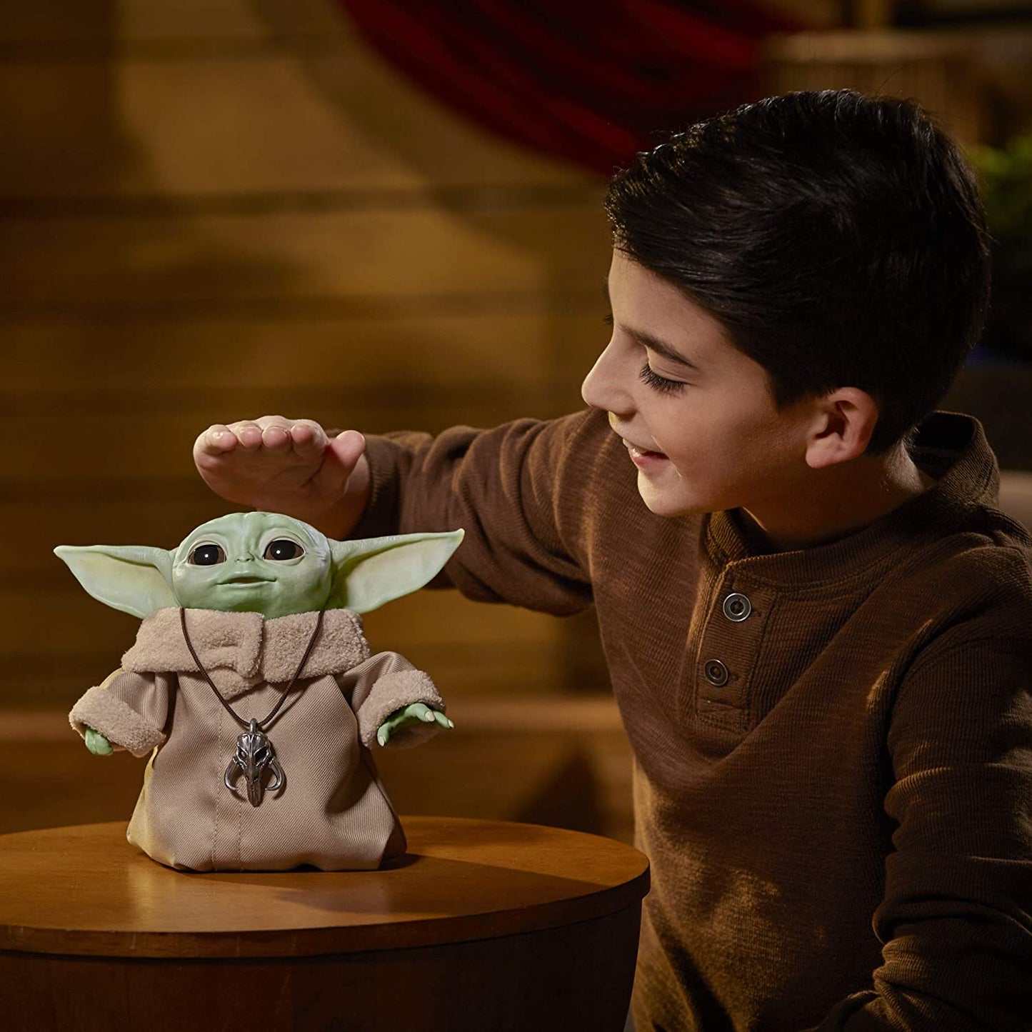 Star Wars The Child Animatronic Edition 7.2-Inch-Tall Toy by Hasbro Baby Yoda