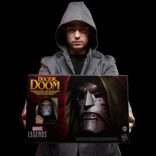 Marvel Legends Series Doctor Doom Premium Roleplay Helmet, Fantastic Four Comics Collectible Gear for Adults