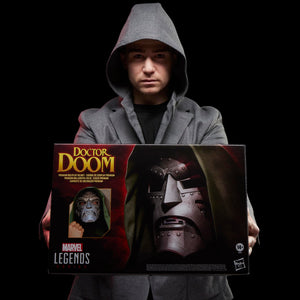 Marvel Legends Series Doctor Doom Premium Roleplay Helmet, Fantastic Four Comics Collectible Gear for Adults