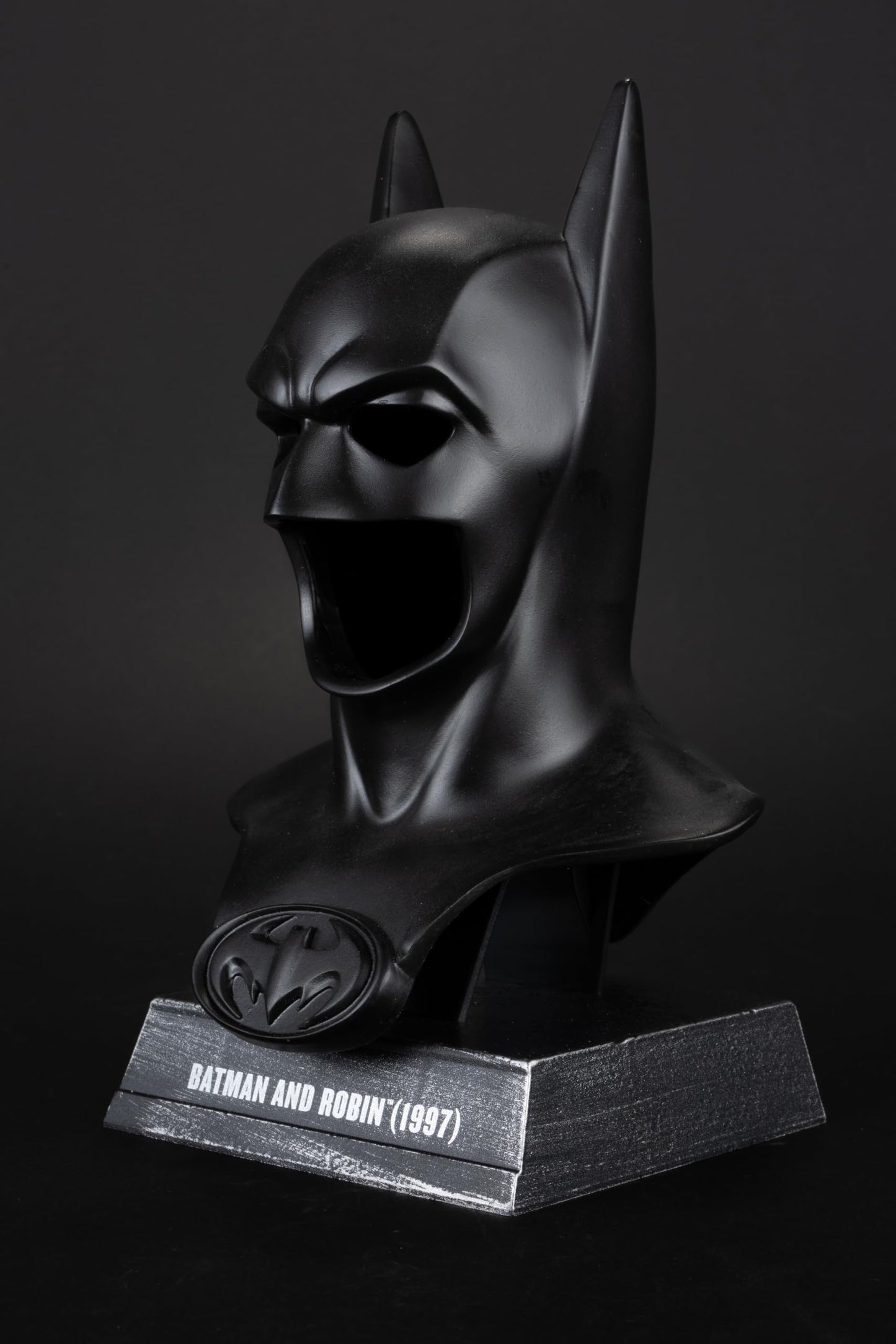 McFarlane Toys - DC Direct Batman (Batman and Robin) Cowl Replica 1:3 Scale