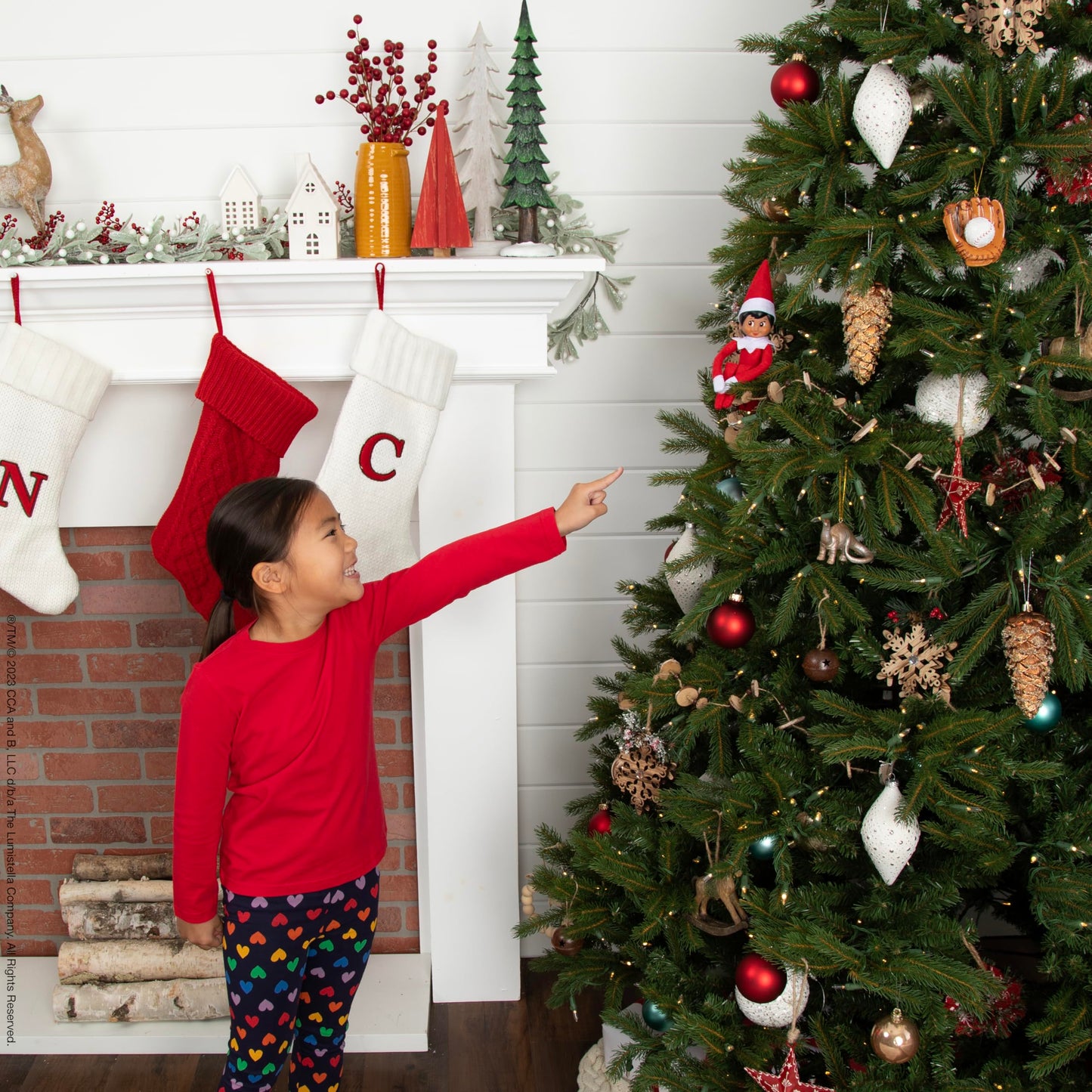 The Elf on the Shelf: A Christmas Tradition - Girl Scout Elf with Brown Eyes - Includes Artfully Illustrated Storybook, Keepsake Box and Official Adoption Certificate