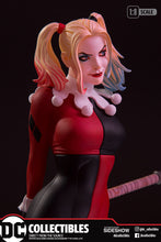 Harley Quinn Statue by DC Direct